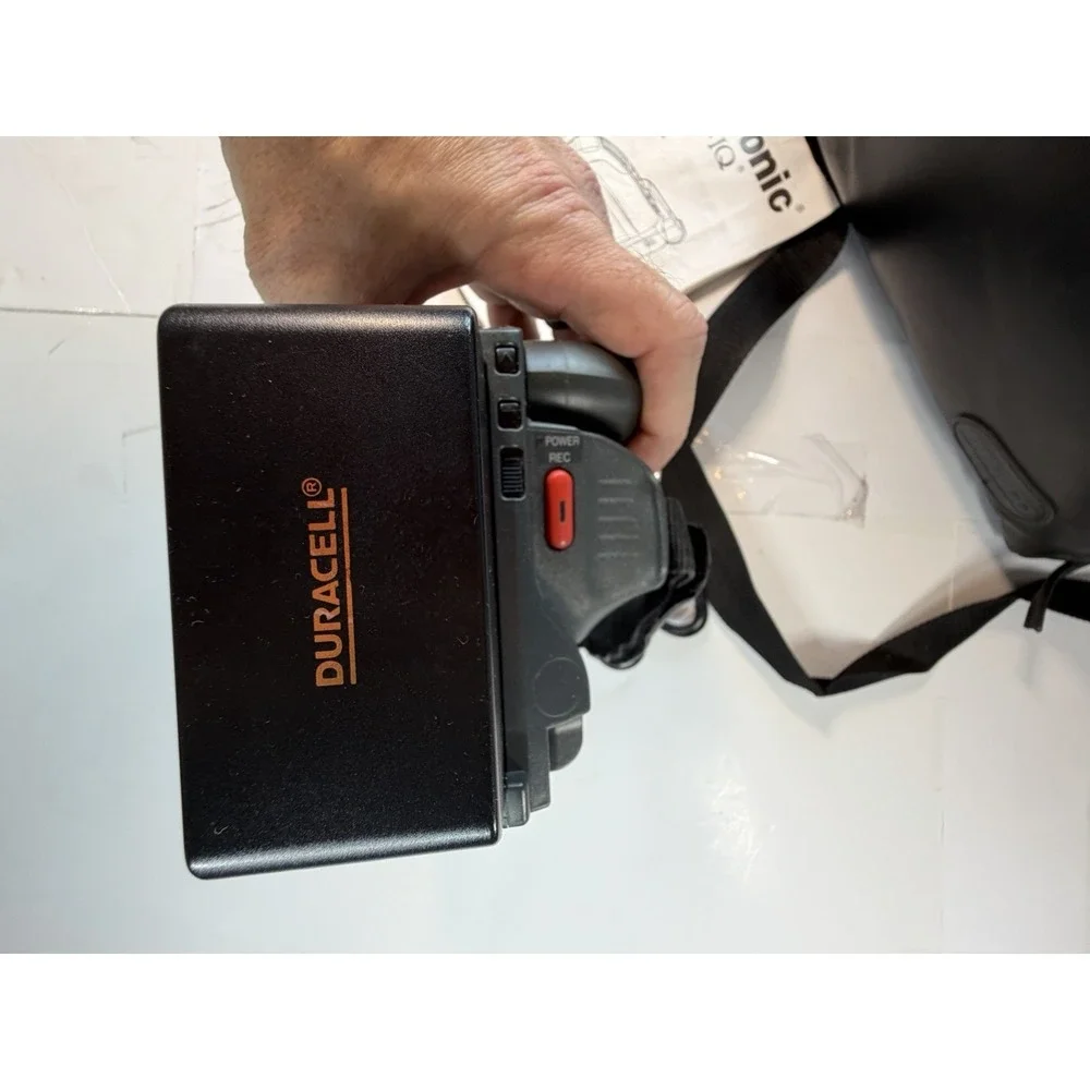Panasonic PV-D406 Camcorder